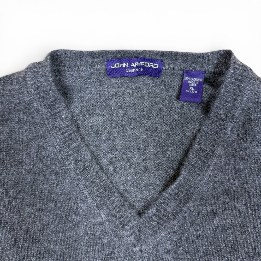 John Ashford Mens XL Gray 100% Cashmere V-Neck Long Sleeve Knit Sweater
